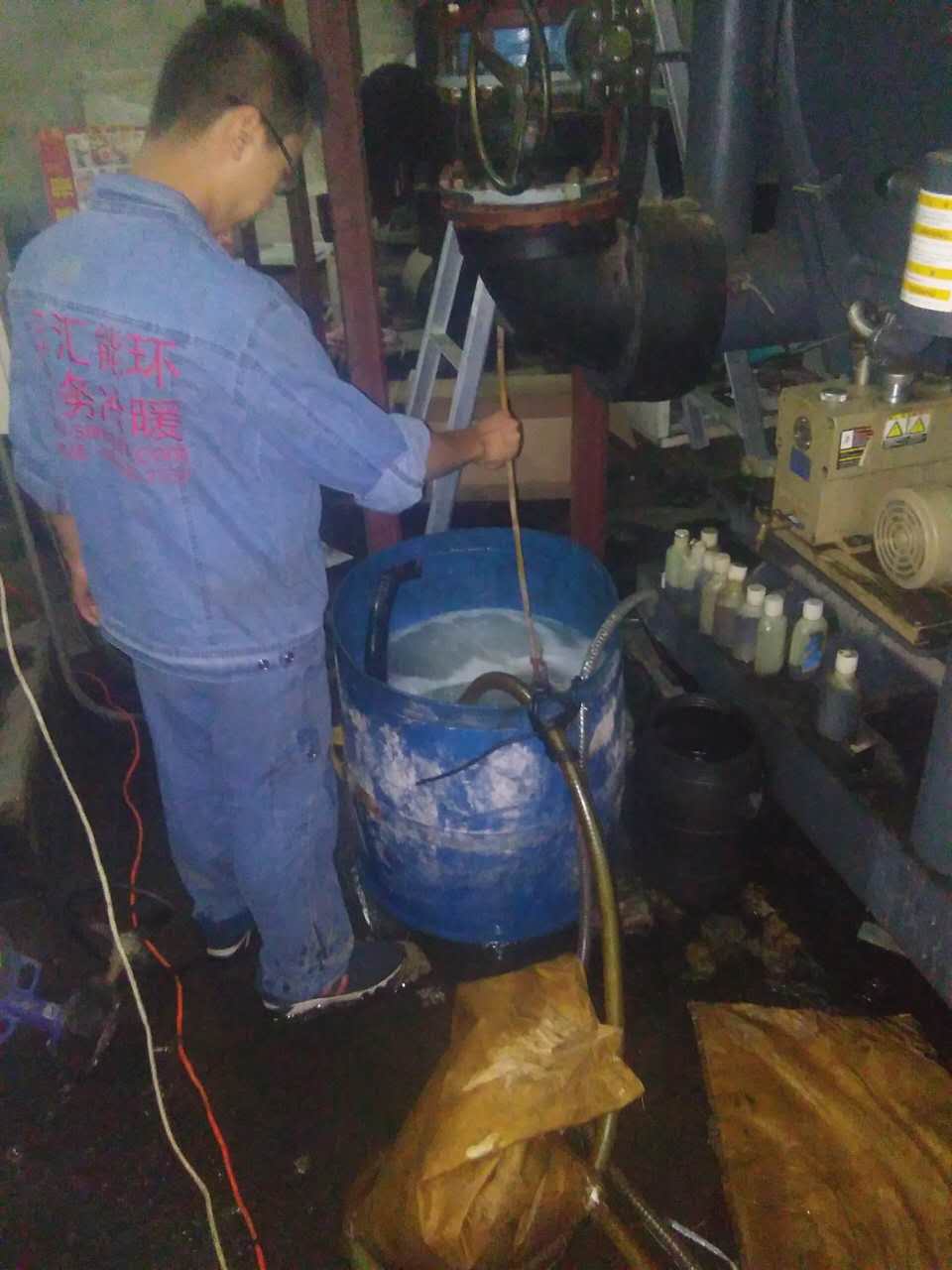 溴化鋰制冷機清洗